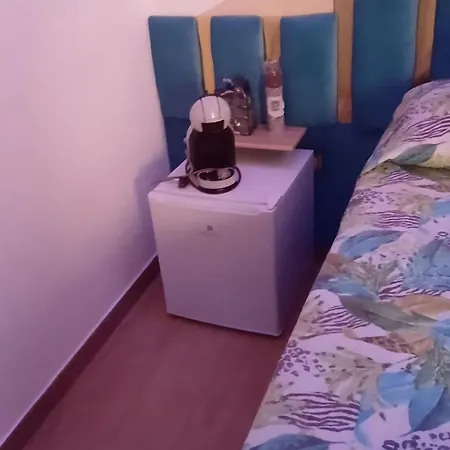 Romeo בארי