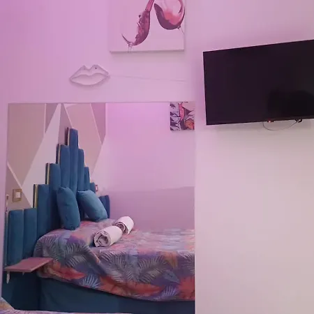 Romeo דירה *